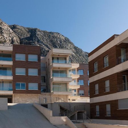 Bonintro Lux Apartment Κότορ Εξωτερικό φωτογραφία