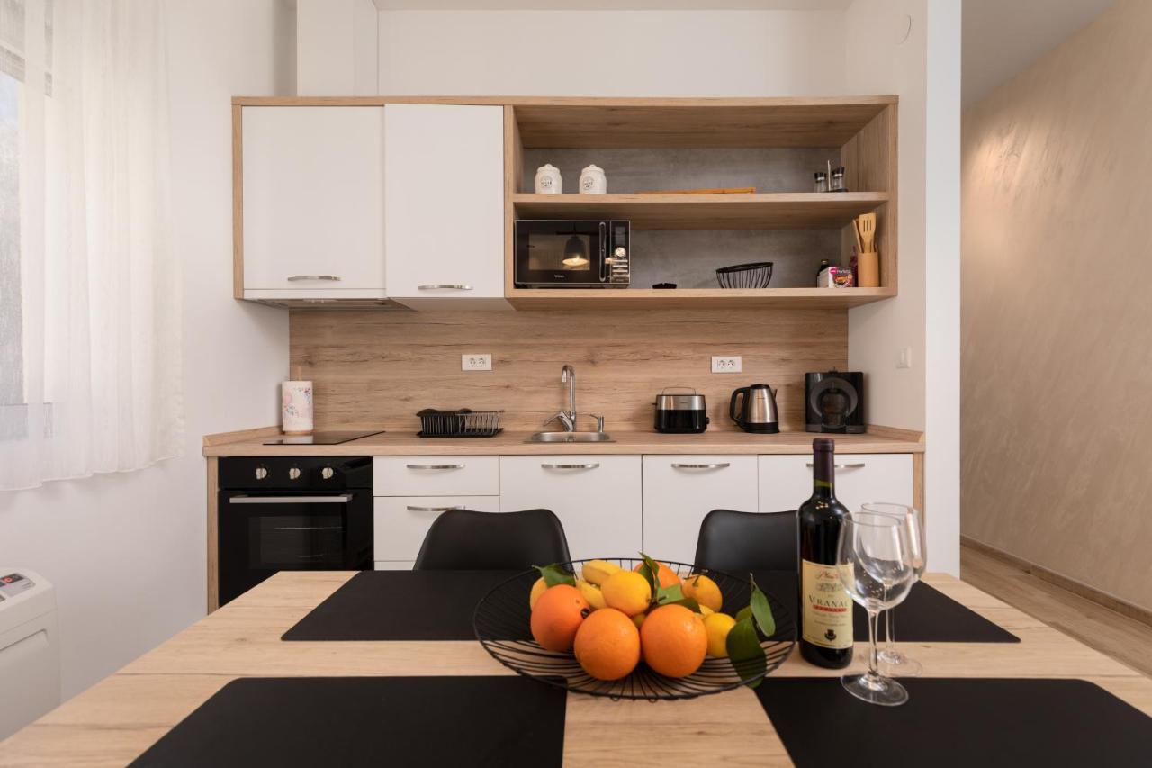 Bonintro Lux Apartment Κότορ Εξωτερικό φωτογραφία