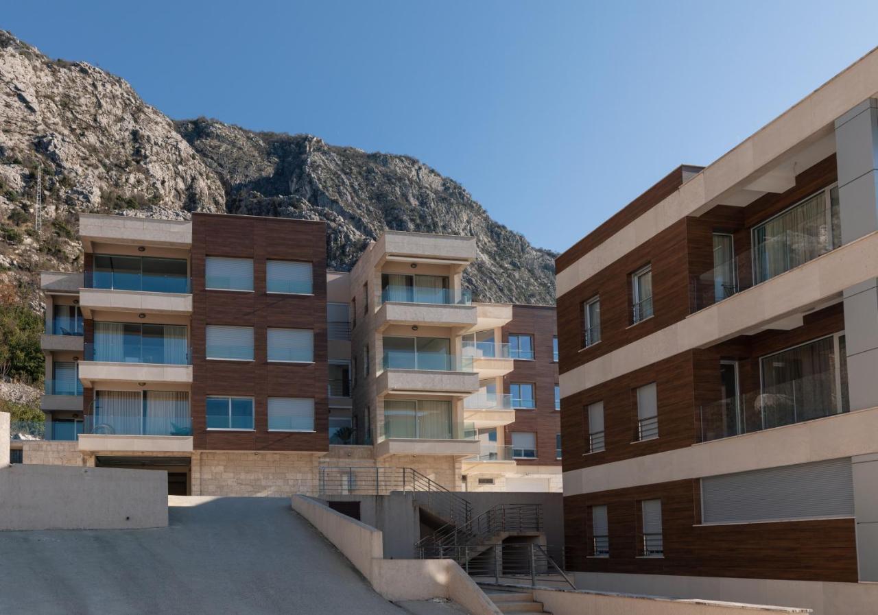 Bonintro Lux Apartment Κότορ Εξωτερικό φωτογραφία